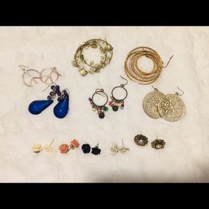 Lot of 11 earrings. Most never worn.